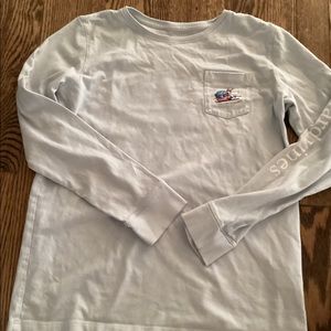 Vineyard vines ski themed long sleeve